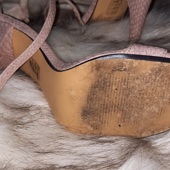 M by Michael Antonio Nude Snakeskin Pattern Heels - Picture 2 of 5